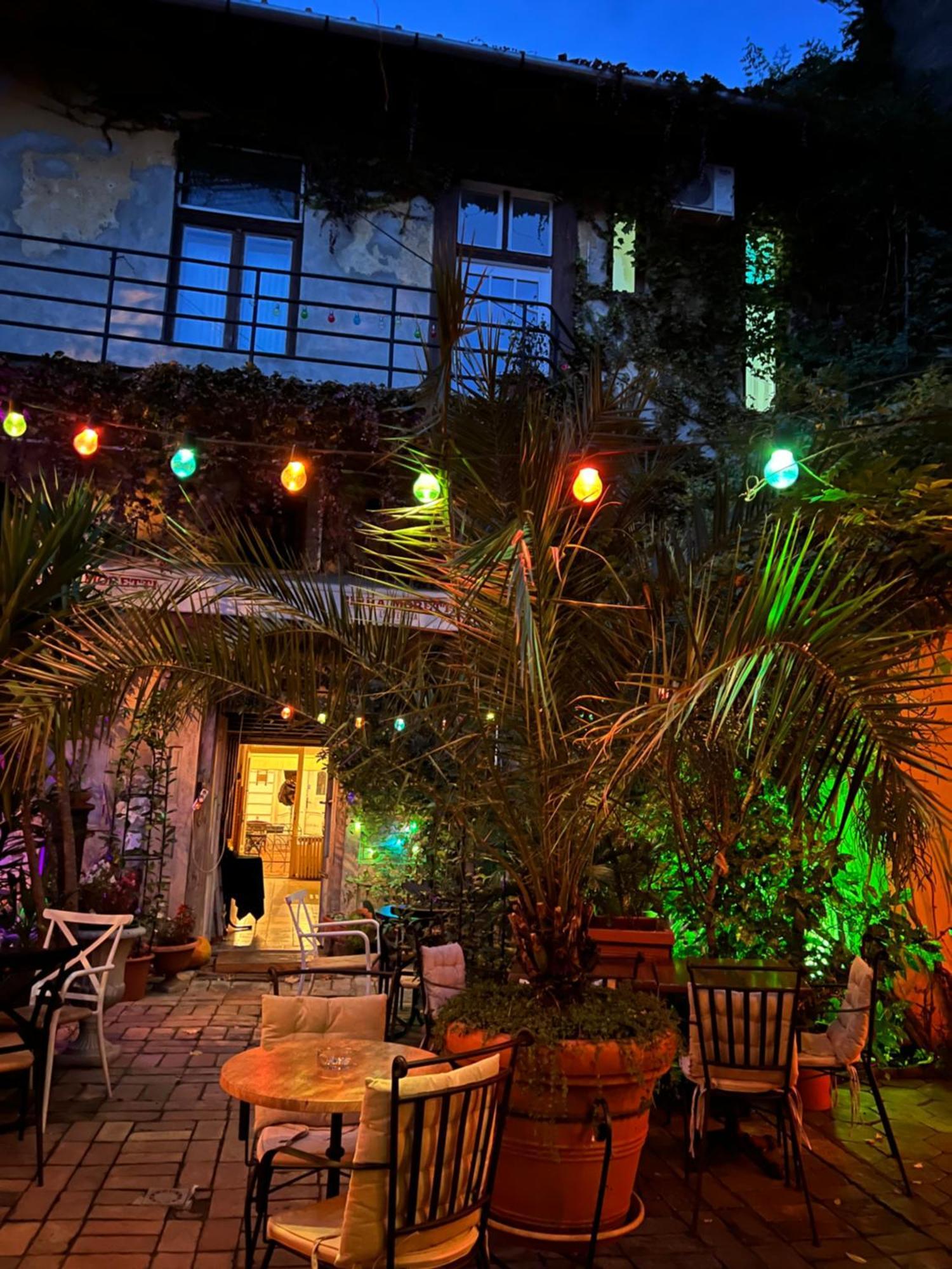Bed And Breakfast "Caffe-Caffe" Kikinda Exterior photo