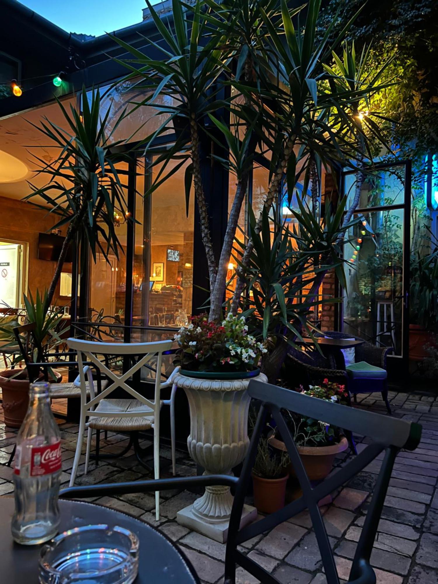 Bed And Breakfast "Caffe-Caffe" Kikinda Exterior photo