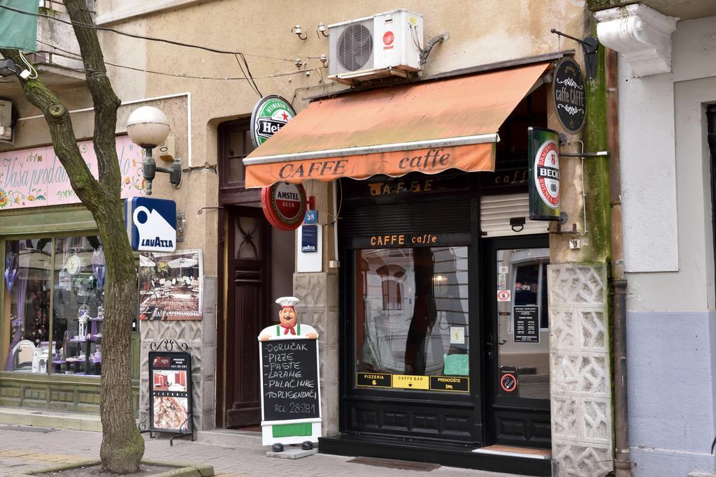 Bed And Breakfast "Caffe-Caffe" Kikinda Exterior photo